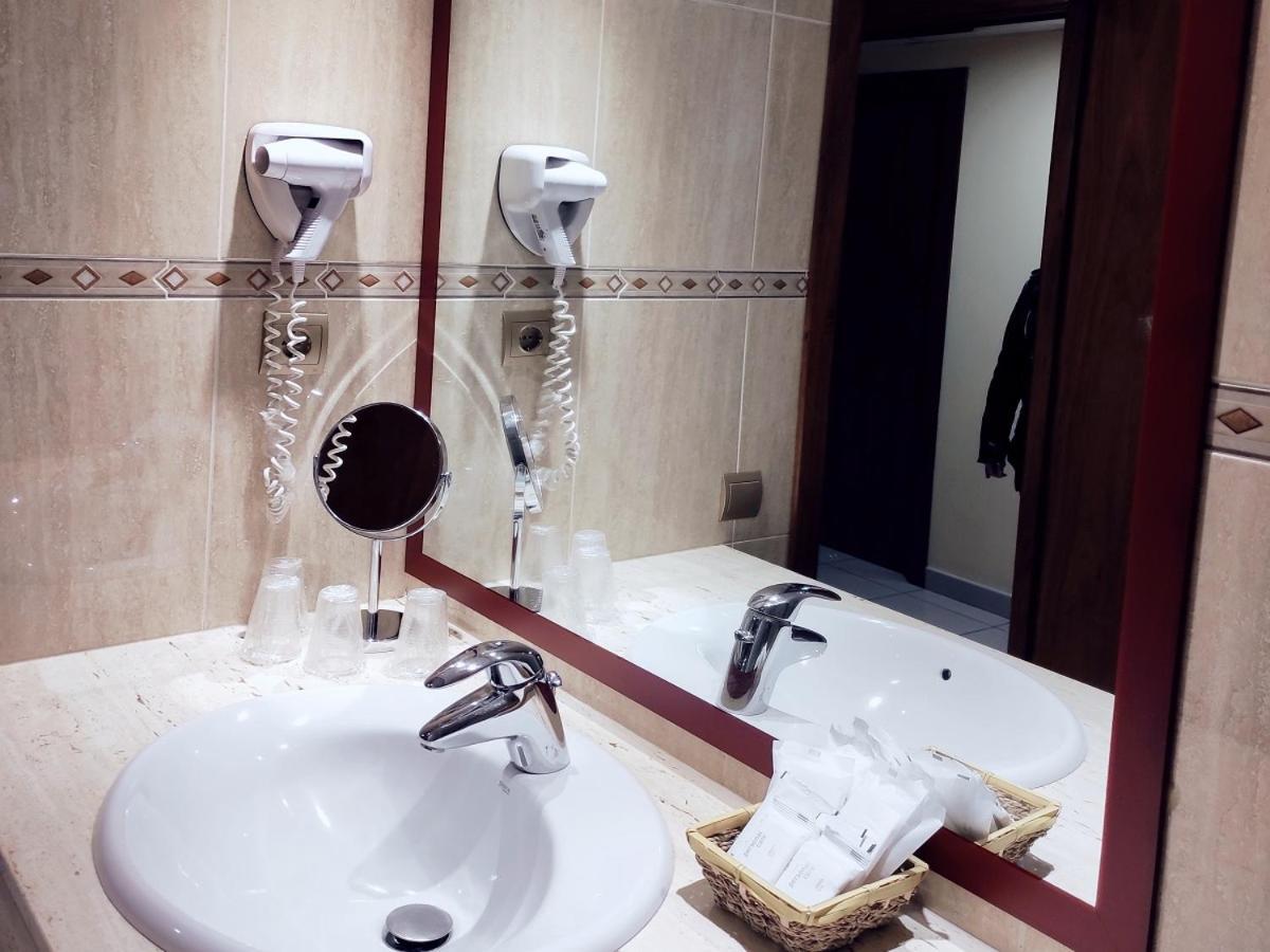Hotel Festa Brava Андора ла Веля Екстериор снимка
