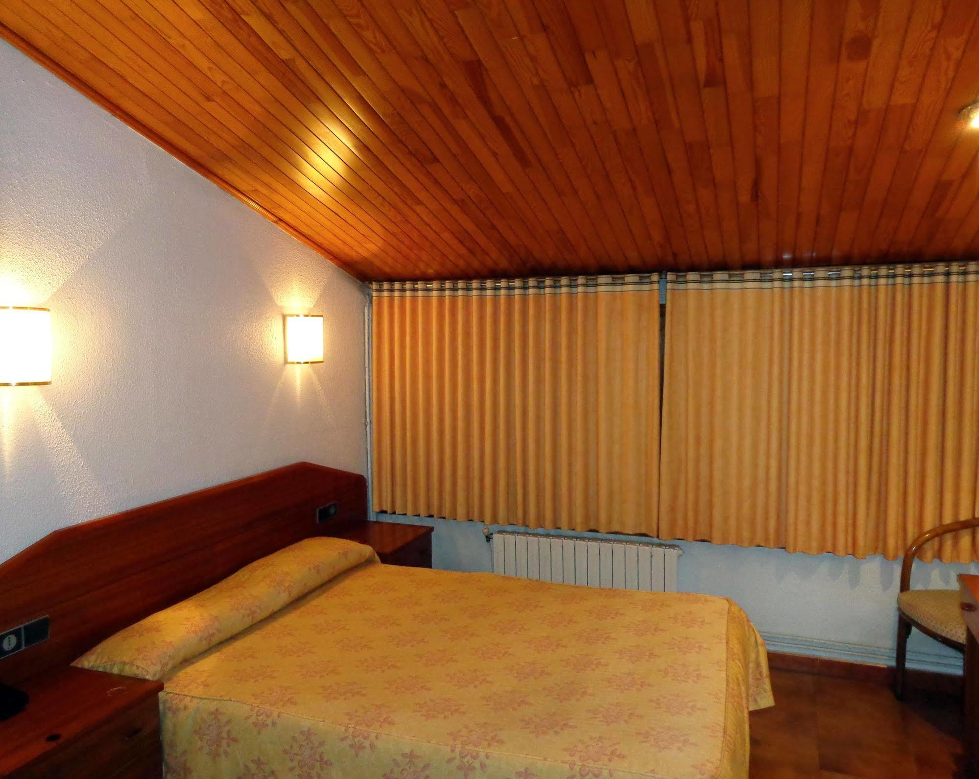 Hotel Festa Brava Андора ла Веля Екстериор снимка