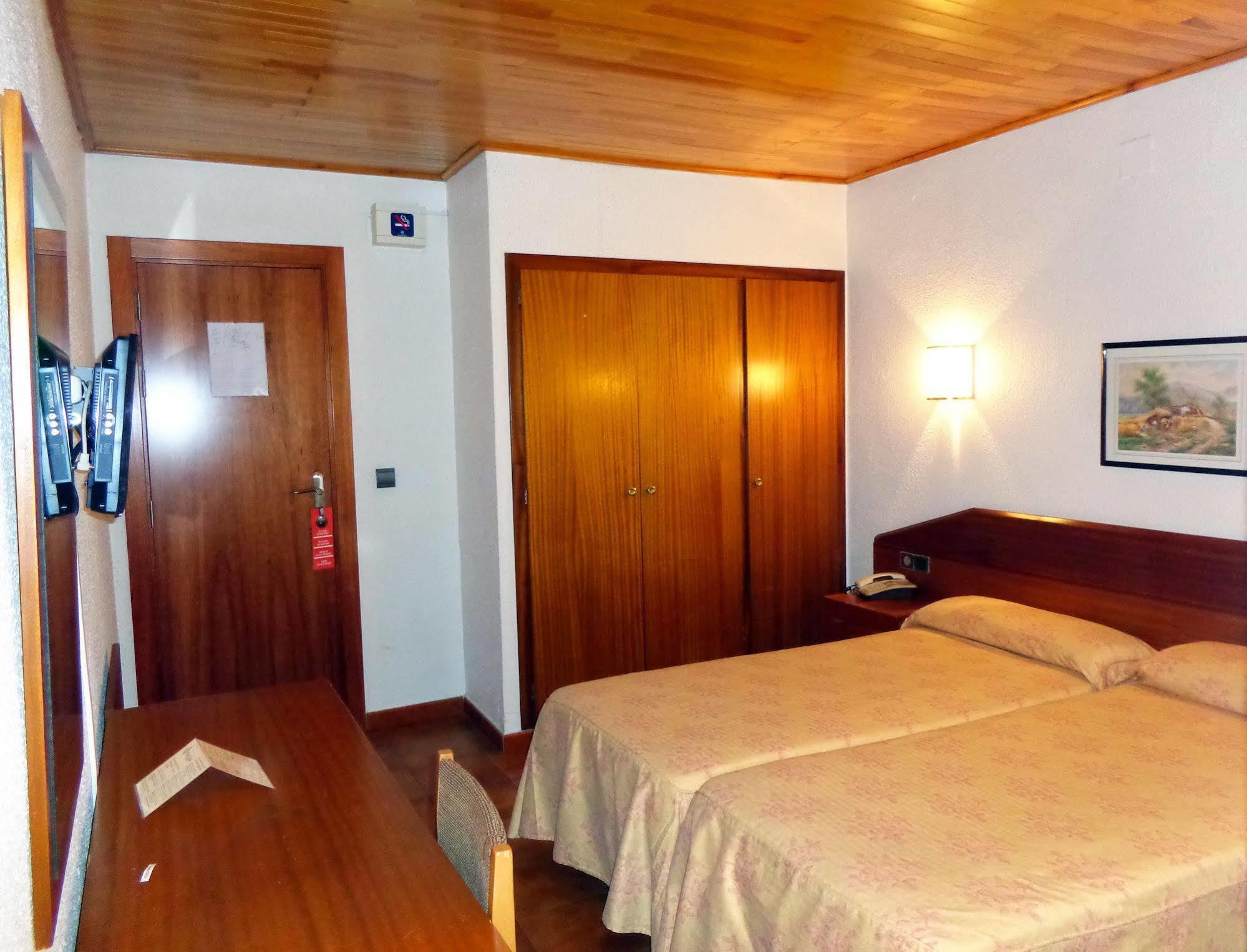 Hotel Festa Brava Андора ла Веля Екстериор снимка