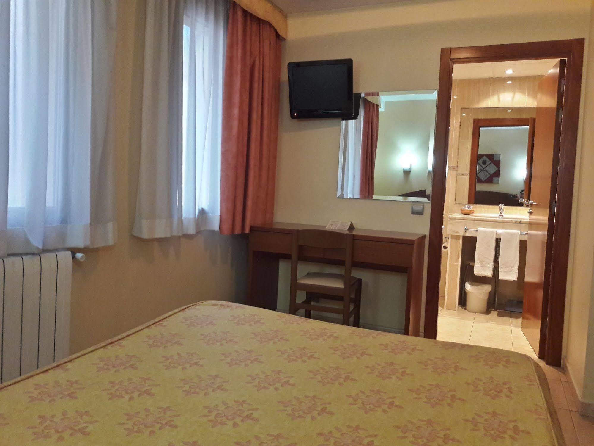 Hotel Festa Brava Андора ла Веля Екстериор снимка